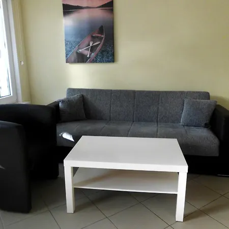 Lotte Direkt Am Plauer By Interhome * Plau am See