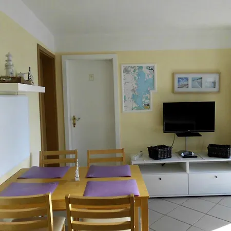 Lotte Direkt Am Plauer By Interhome Сasa de vacaciones